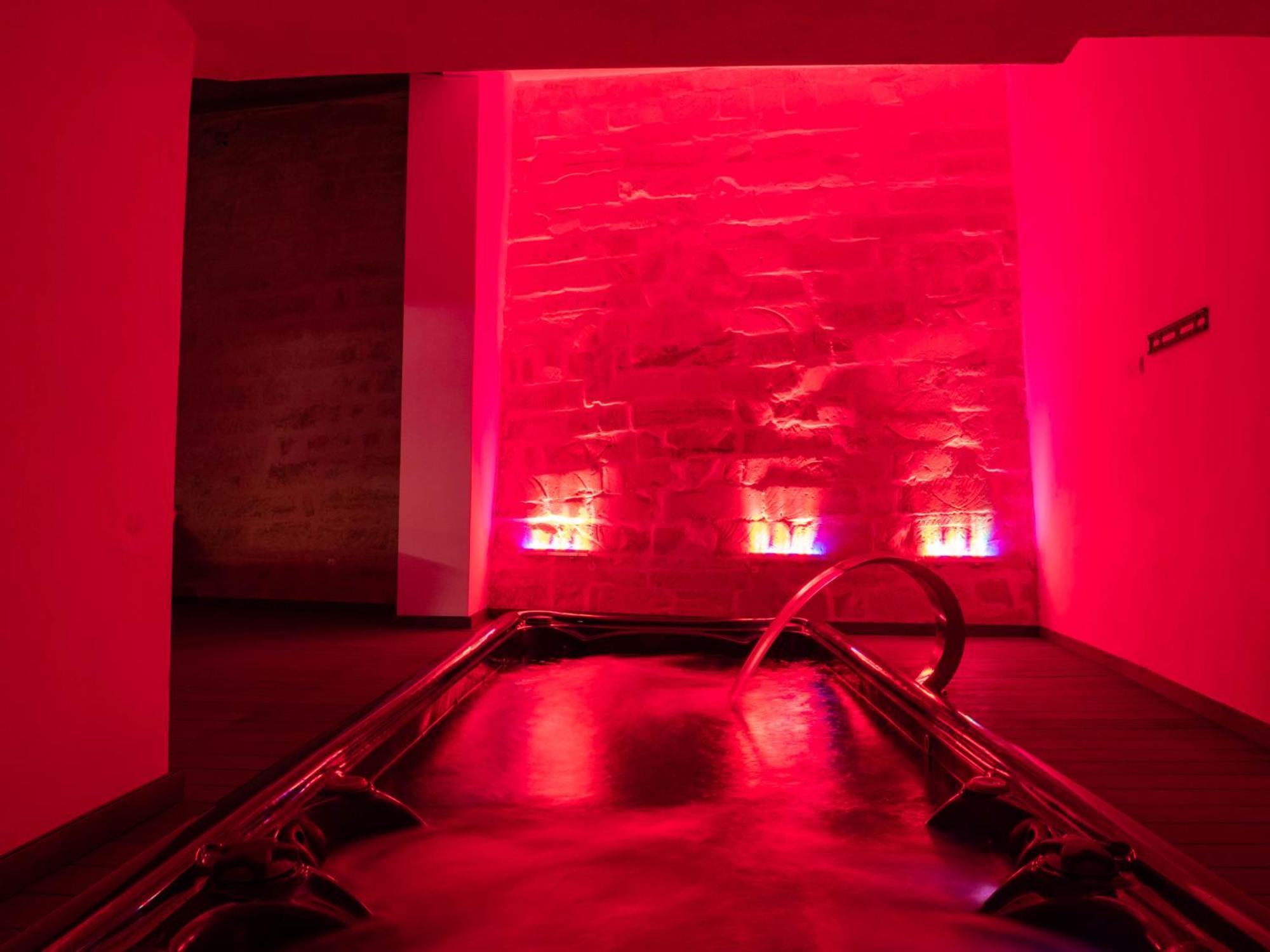 Villa Gaia - Sunset Views, Indoor Heated Pool, Sauna And Games Room メーリッハ エクステリア 写真