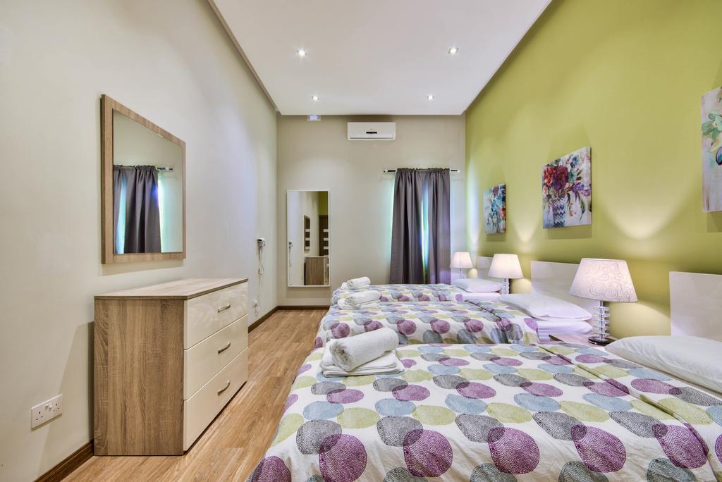 Villa Gaia - Sunset Views, Indoor Heated Pool, Sauna And Games Room メーリッハ エクステリア 写真