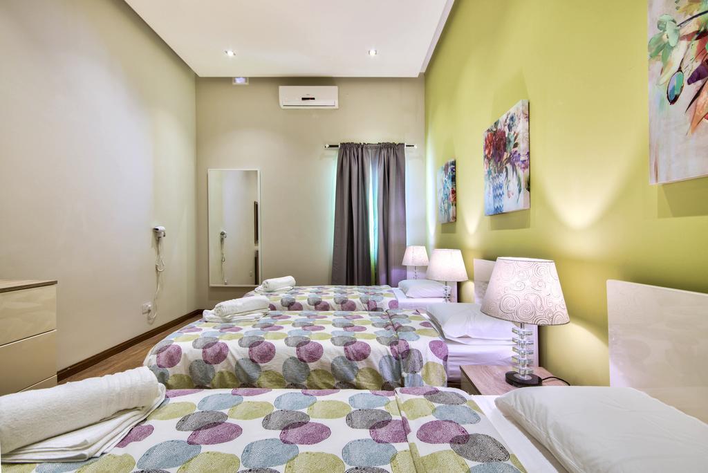Villa Gaia - Sunset Views, Indoor Heated Pool, Sauna And Games Room メーリッハ エクステリア 写真